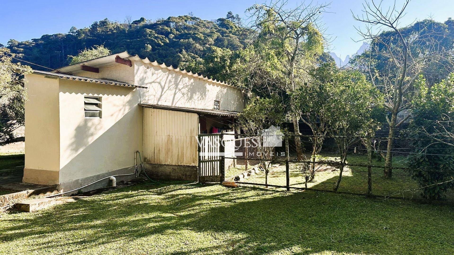 Casa à venda com 3 quartos, 134m² - Foto 9