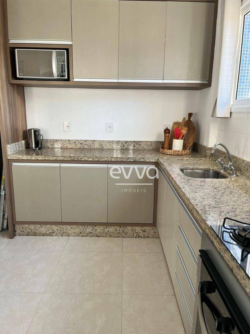 Apartamento à venda com 3 quartos, 103m² - Foto 4