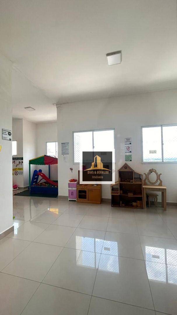 Apartamento à venda com 2 quartos, 44m² - Foto 15