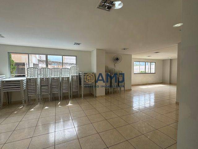 Apartamento à venda com 2 quartos, 62m² - Foto 19