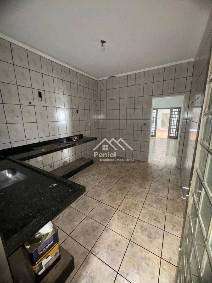 Casa à venda com 4 quartos, 210m² - Foto 13