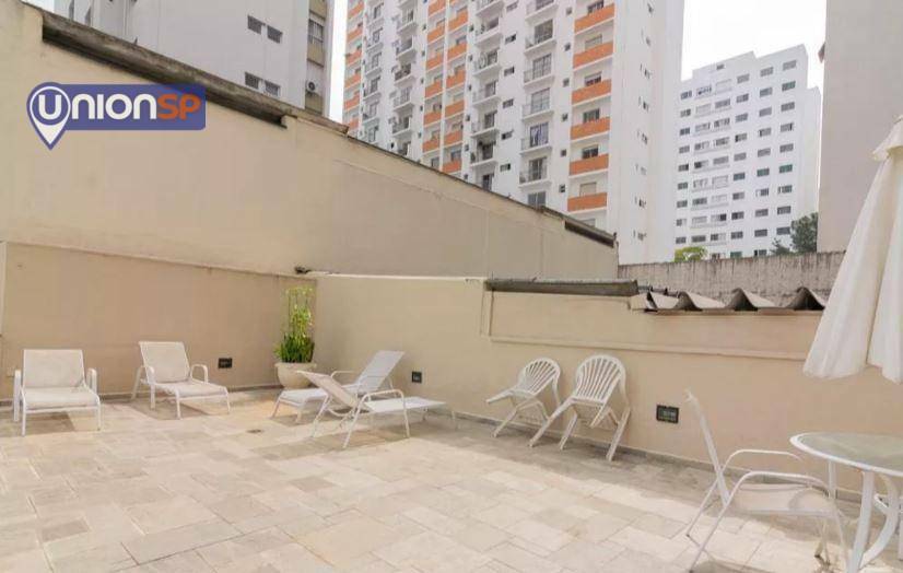 Apartamento à venda com 4 quartos, 160m² - Foto 17