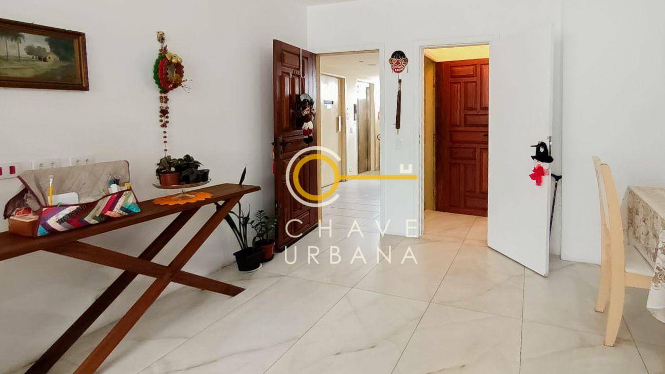 Apartamento à venda com 2 quartos, 80m² - Foto 1