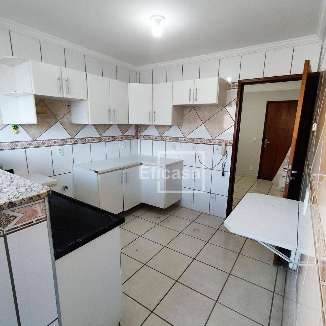 Apartamento à venda com 2 quartos, 70m² - Foto 5