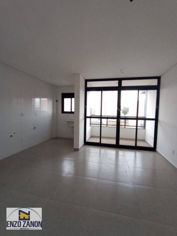 Apartamento à venda com 2 quartos, 59m² - Foto 2