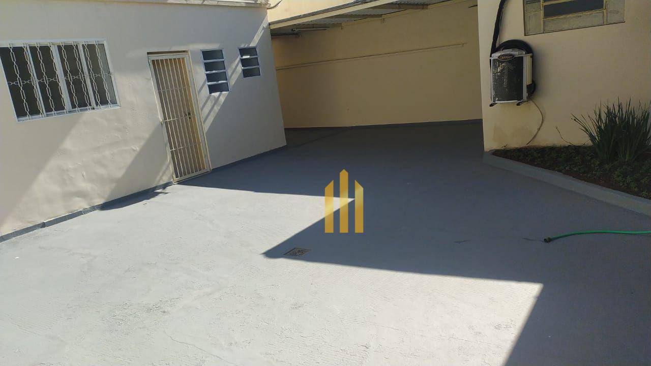 Prédio Inteiro para alugar, 300m² - Foto 9