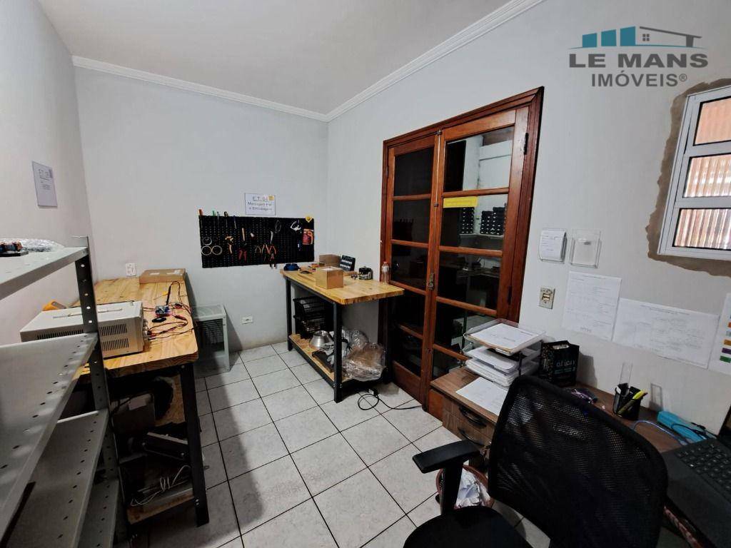 Casa à venda com 4 quartos, 154m² - Foto 10