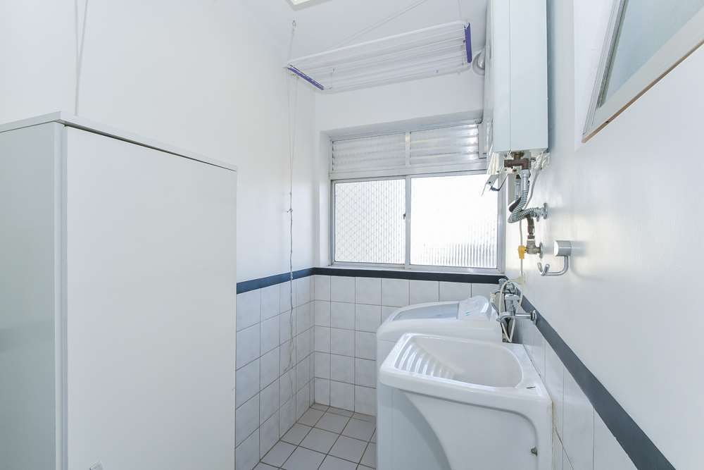 Apartamento à venda com 2 quartos, 60m² - Foto 5