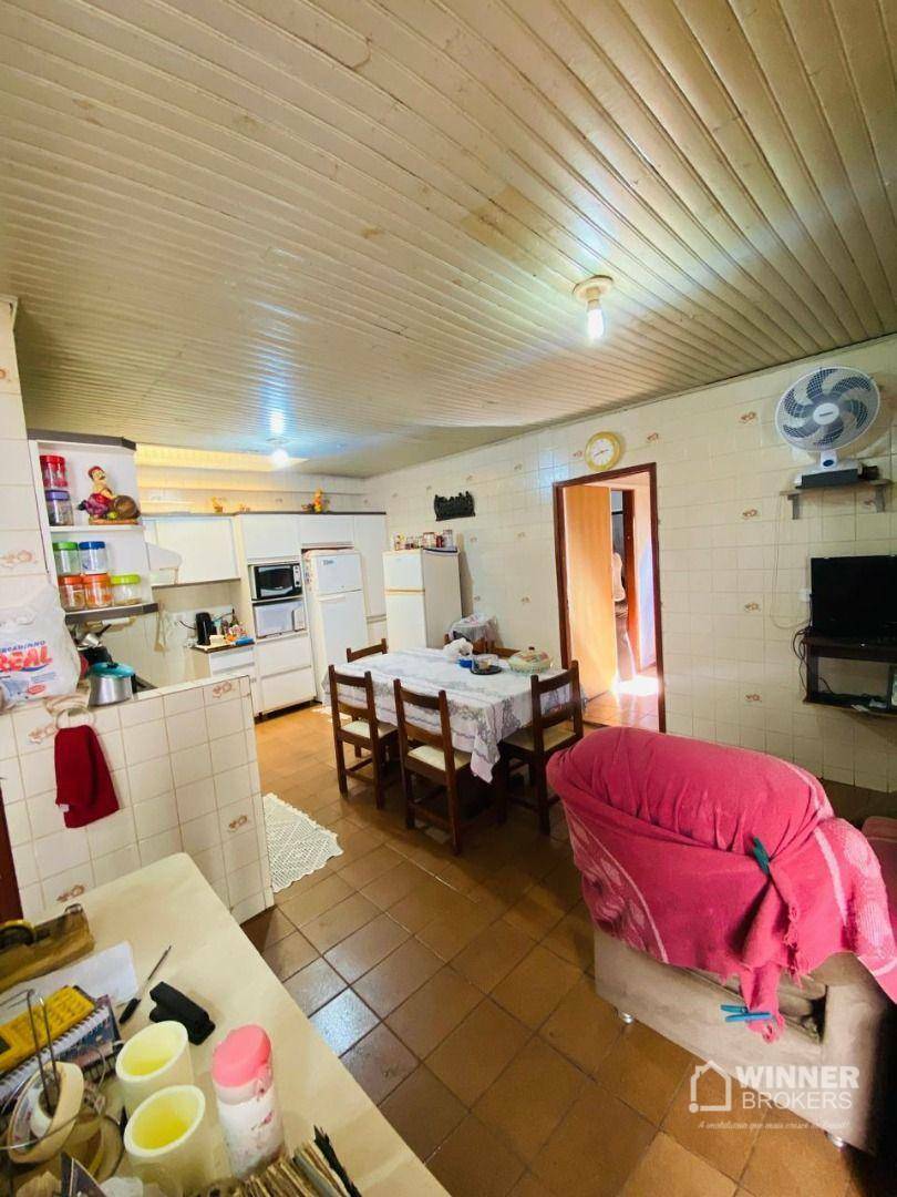 Casa à venda com 3 quartos, 130m² - Foto 13