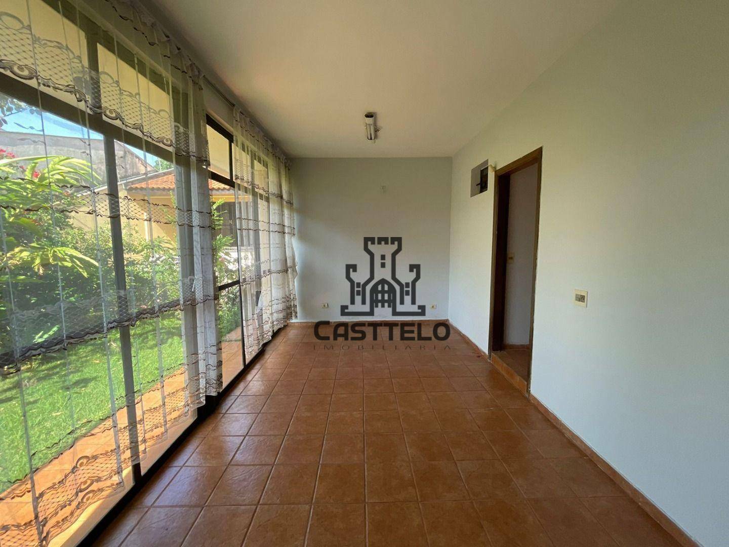 Casa à venda e aluguel com 4 quartos, 266m² - Foto 42