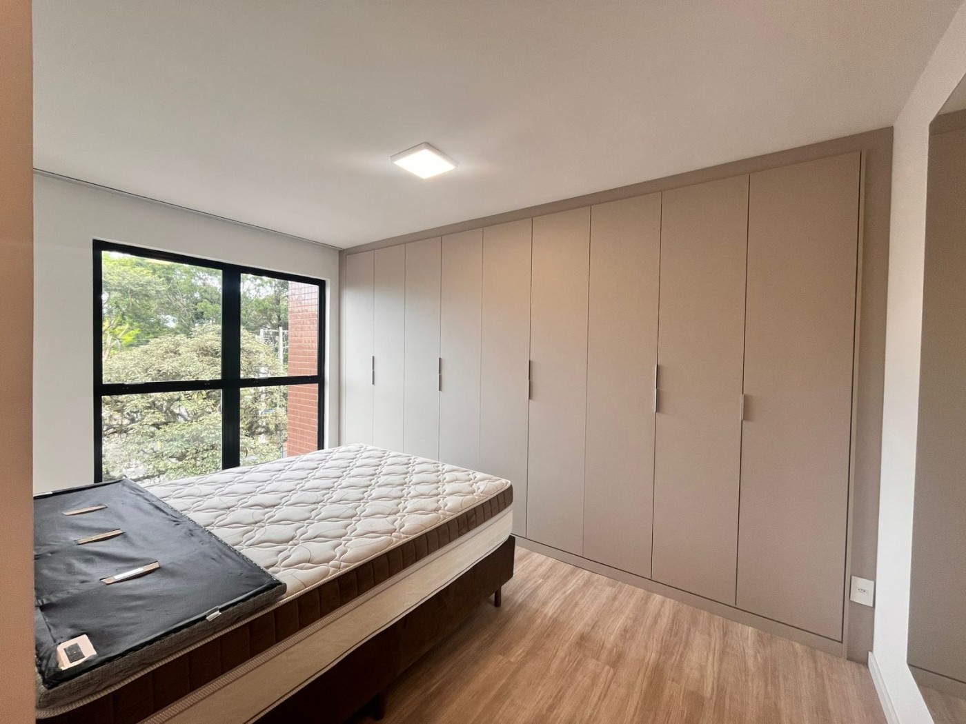 Apartamento para alugar com 3 quartos, 106m² - Foto 16