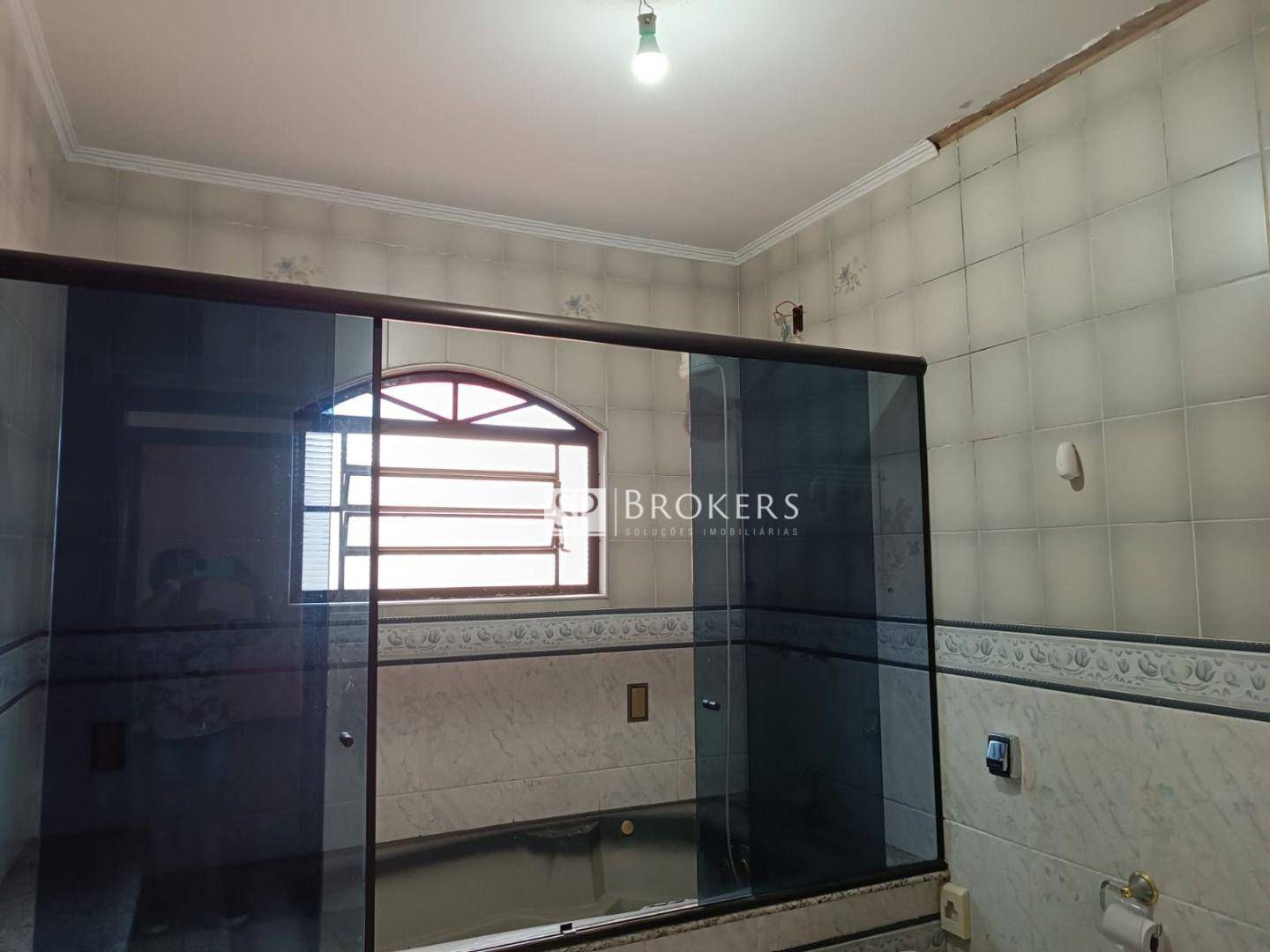 Casa à venda com 3 quartos, 370m² - Foto 19