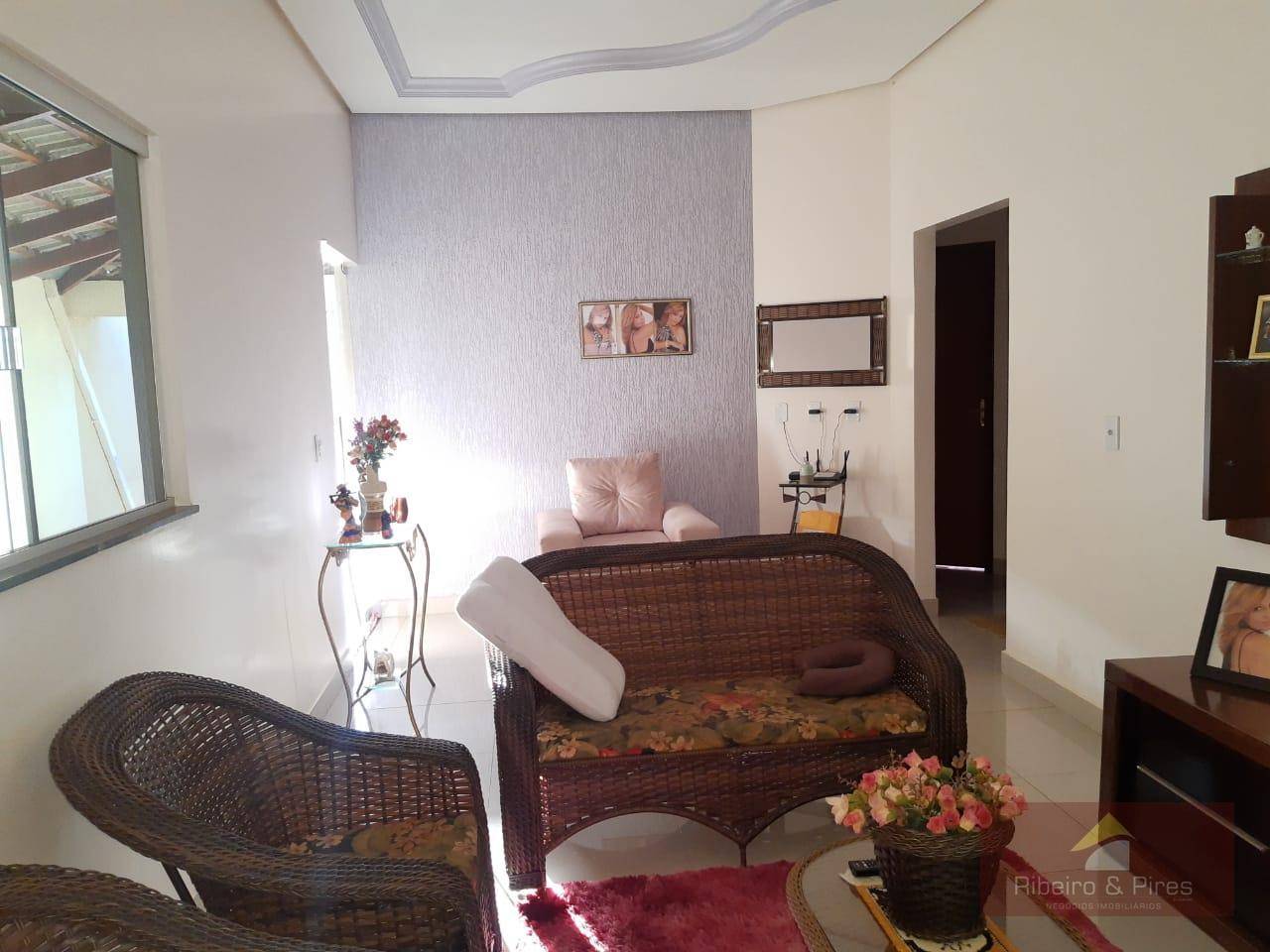 Casa à venda com 3 quartos, 120m² - Foto 3