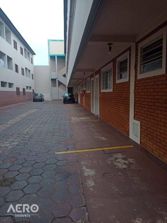 Apartamento à venda com 1 quarto, 40m² - Foto 19