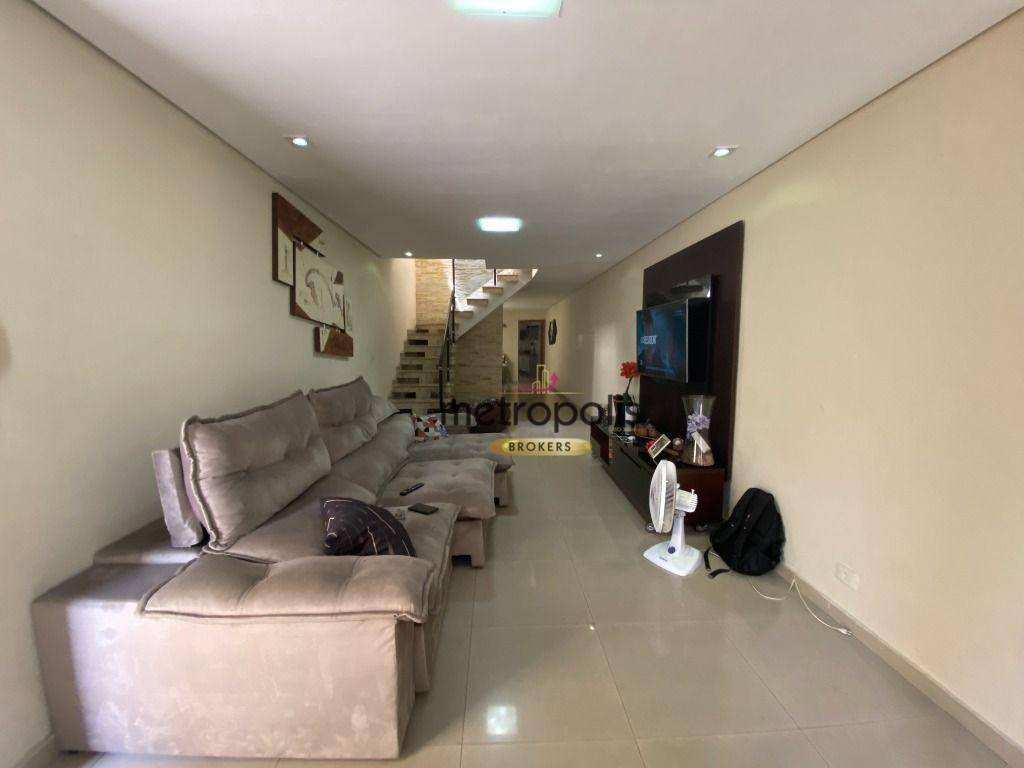 Sobrado à venda com 3 quartos, 1m² - Foto 3