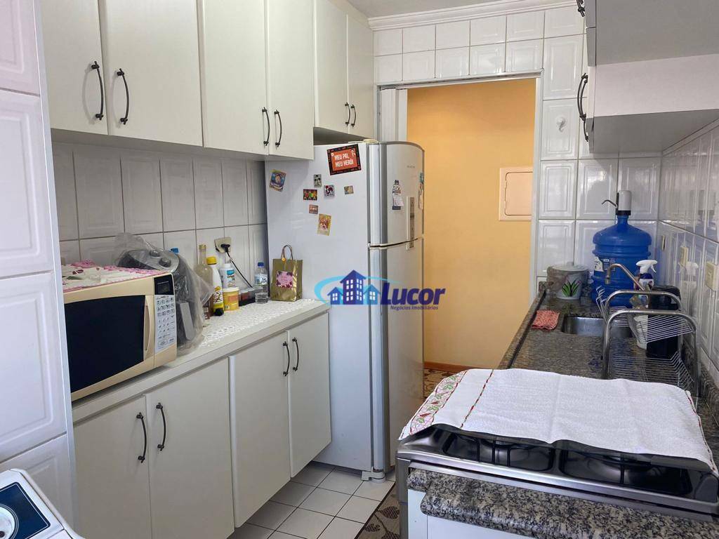 Apartamento à venda com 3 quartos, 64m² - Foto 19