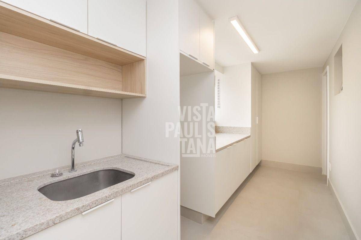 Apartamento à venda com 3 quartos, 227m² - Foto 13