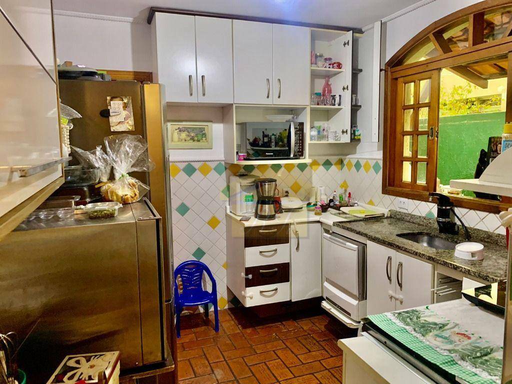 Sobrado à venda com 3 quartos, 130m² - Foto 6