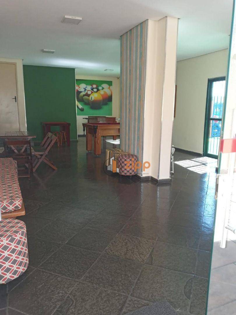 Apartamento à venda com 2 quartos, 68m² - Foto 3