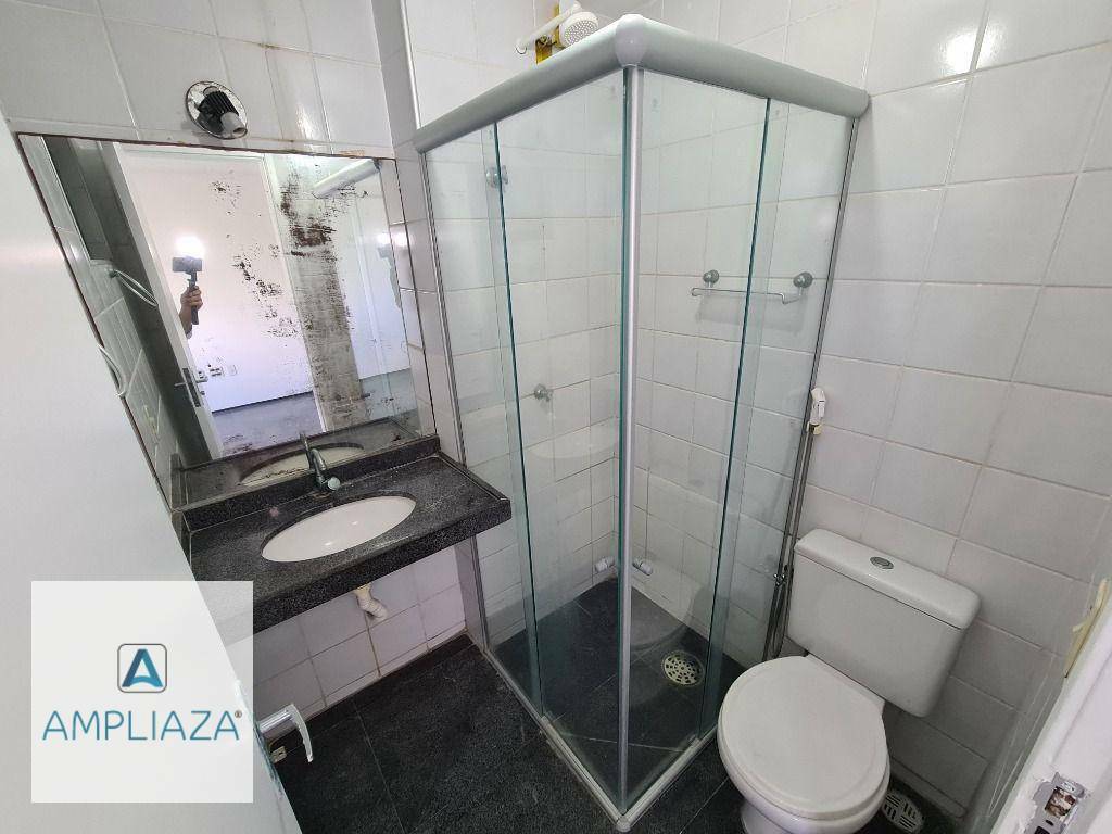 Apartamento à venda com 4 quartos, 195m² - Foto 18