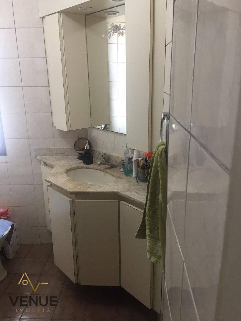 Apartamento à venda com 3 quartos, 70m² - Foto 13