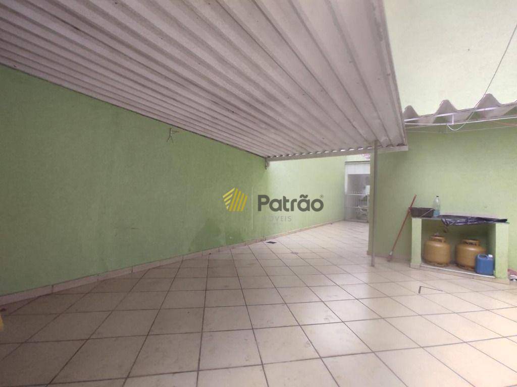 Sobrado à venda com 3 quartos, 237m² - Foto 26