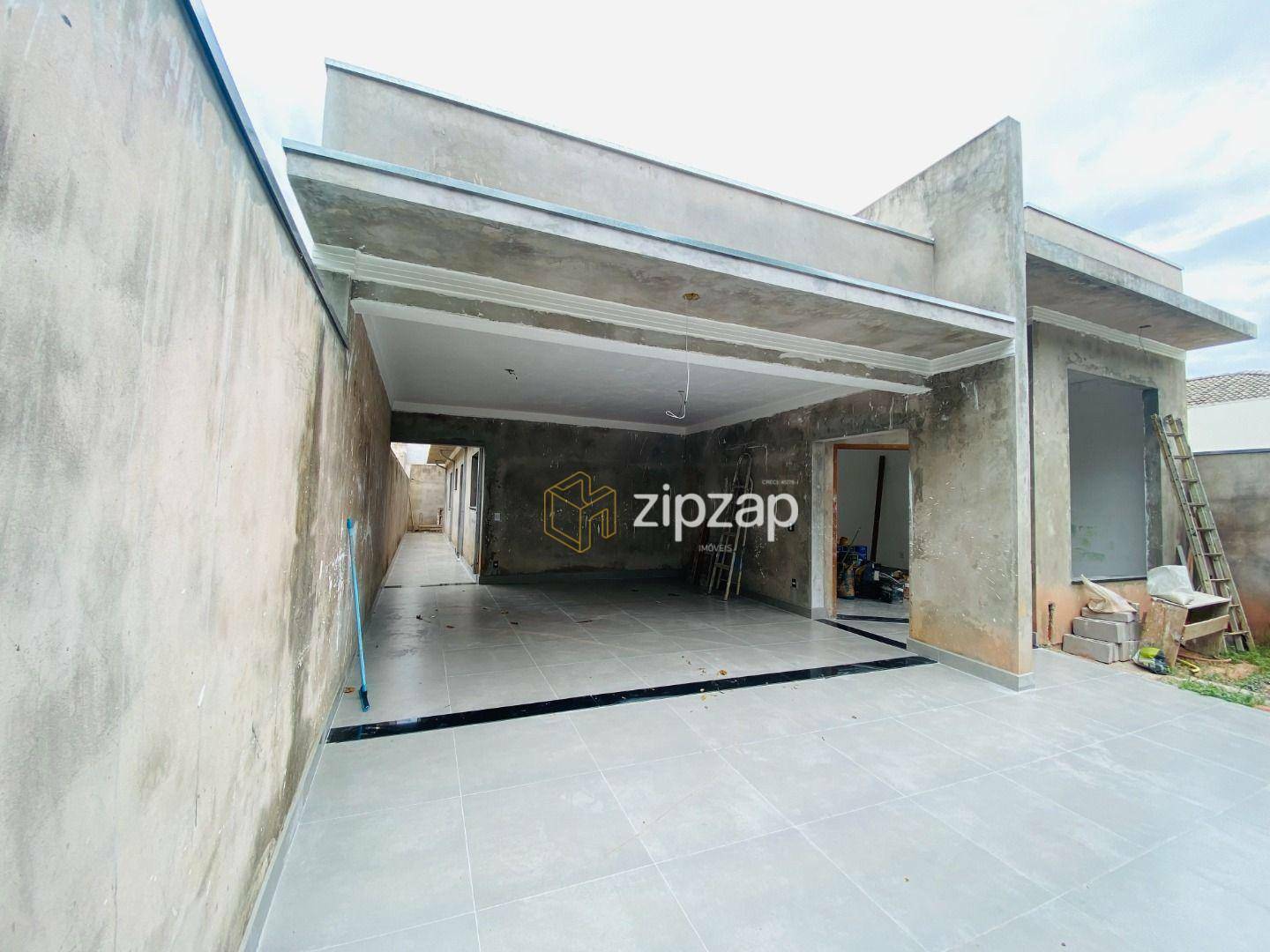 Casa à venda com 3 quartos, 158m² - Foto 2