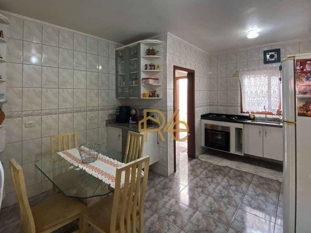 Casa de Condomínio à venda com 3 quartos, 361m² - Foto 12