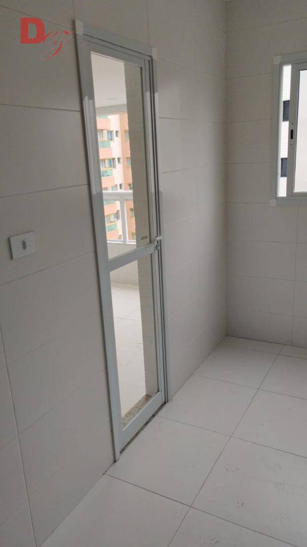 Apartamento à venda com 2 quartos, 103m² - Foto 1