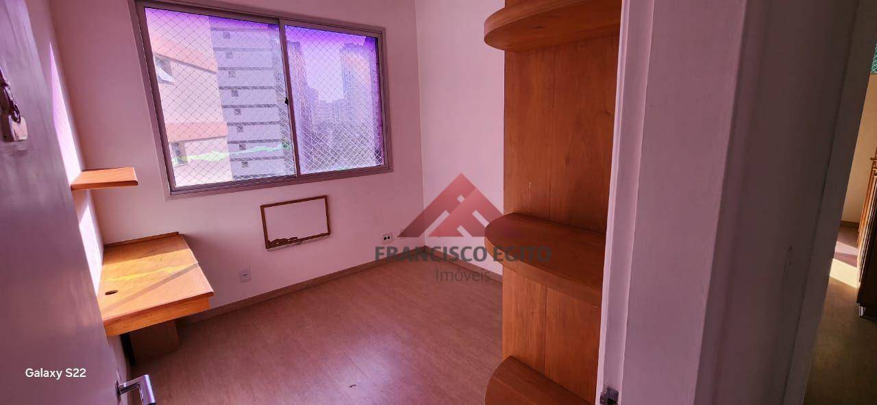 Apartamento para alugar com 3 quartos, 120m² - Foto 9