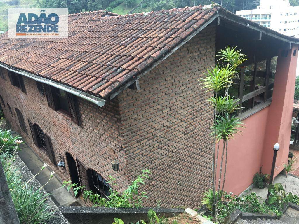 Casa à venda com 5 quartos, 280m² - Foto 18