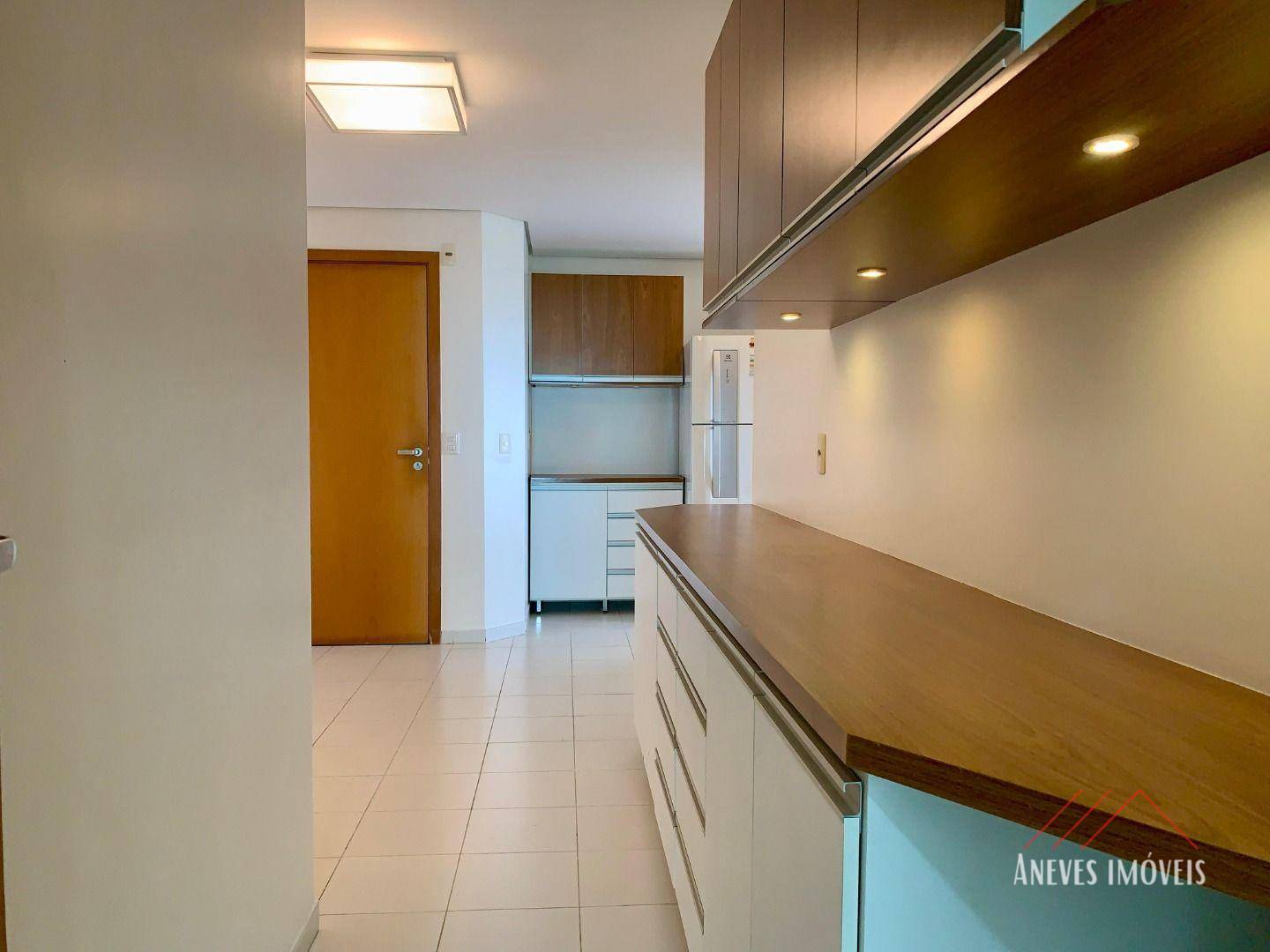 Apartamento para alugar com 3 quartos, 148m² - Foto 29