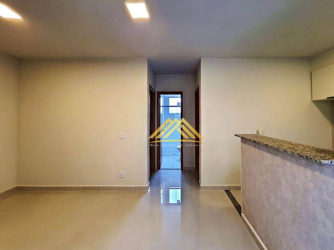 Apartamento à venda com 2 quartos, 43m² - Foto 11