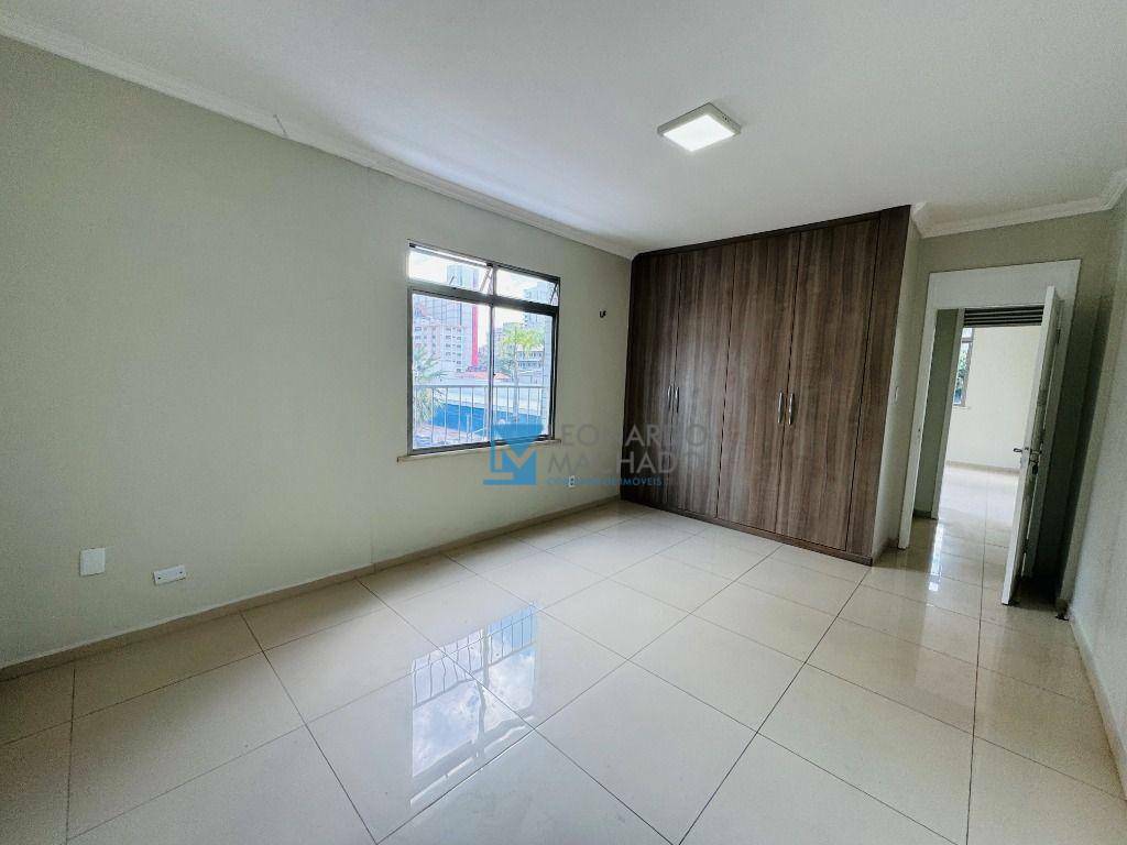 Apartamento à venda com 4 quartos, 140m² - Foto 4