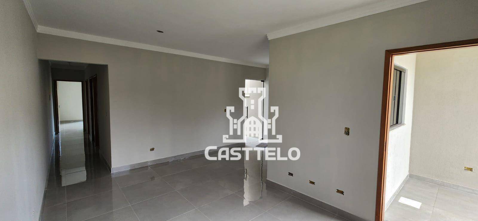 Casa à venda com 3 quartos, 100m² - Foto 3