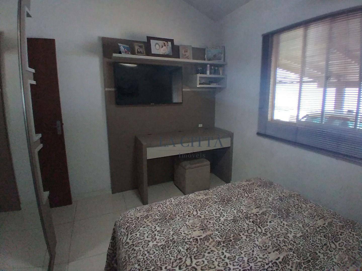 Casa de Condomínio à venda com 3 quartos, 100m² - Foto 12