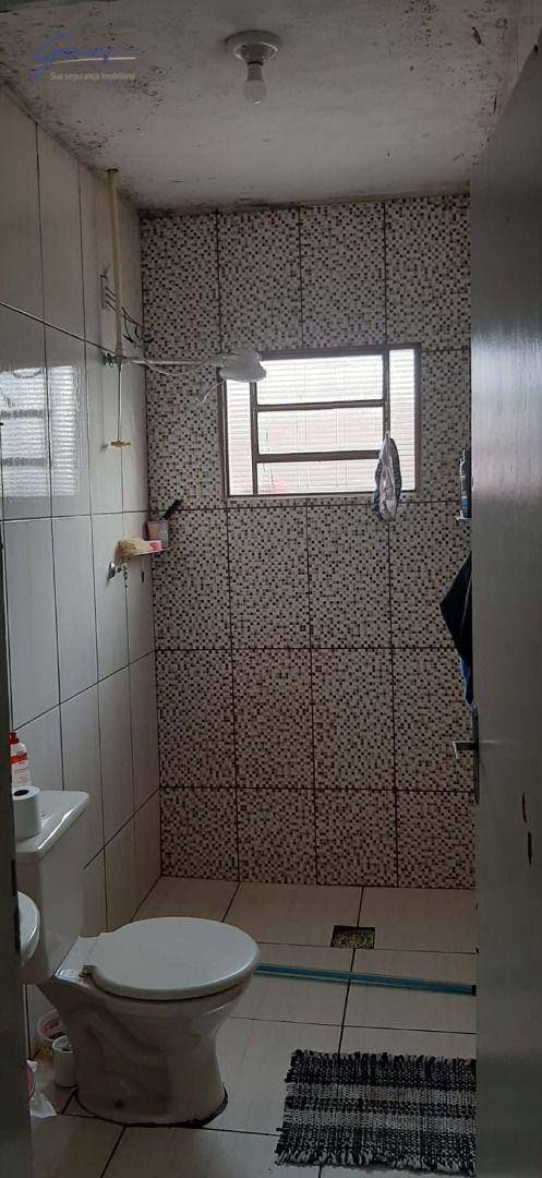 Casa à venda com 3 quartos, 90m² - Foto 10