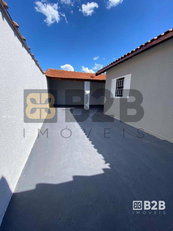 Casa à venda com 2 quartos, 139m² - Foto 18