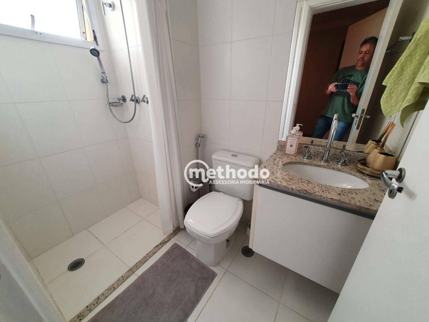 Apartamento à venda com 3 quartos, 137m² - Foto 18