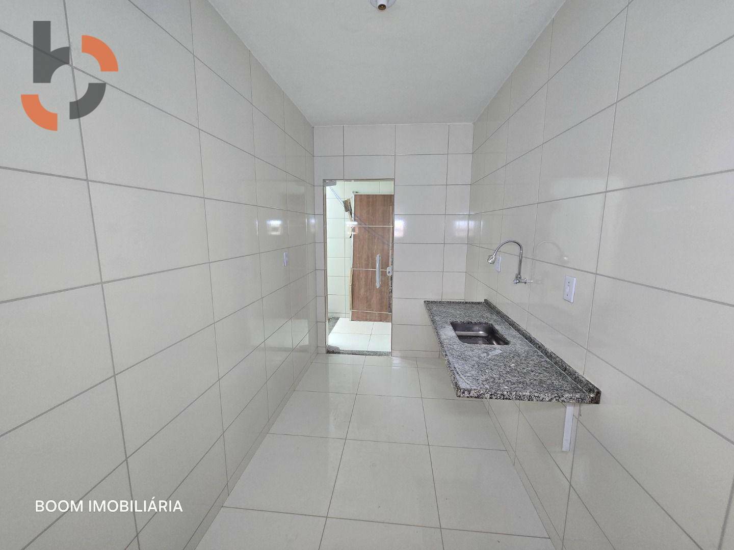 Casa à venda com 2 quartos, 64m² - Foto 7