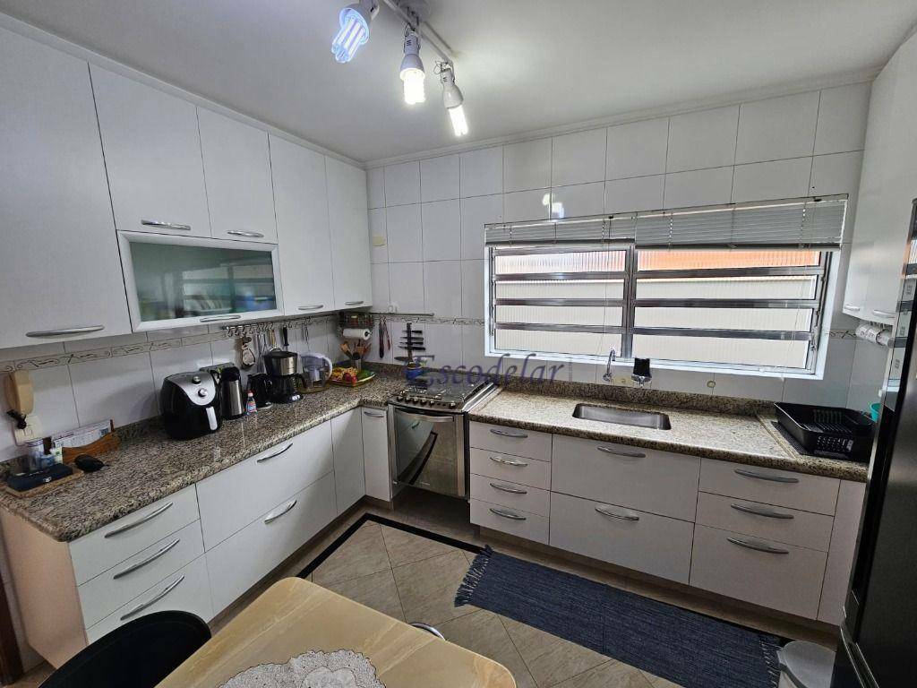 Sobrado à venda com 3 quartos, 218m² - Foto 9