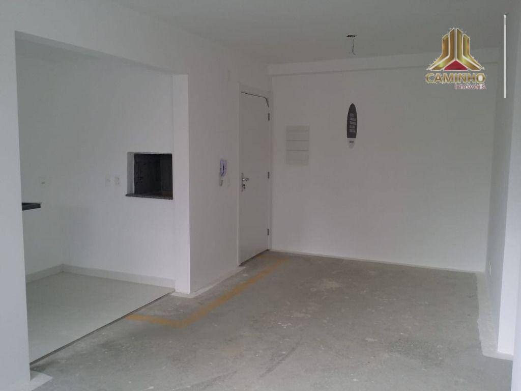 Apartamento à venda com 2 quartos, 63m² - Foto 2