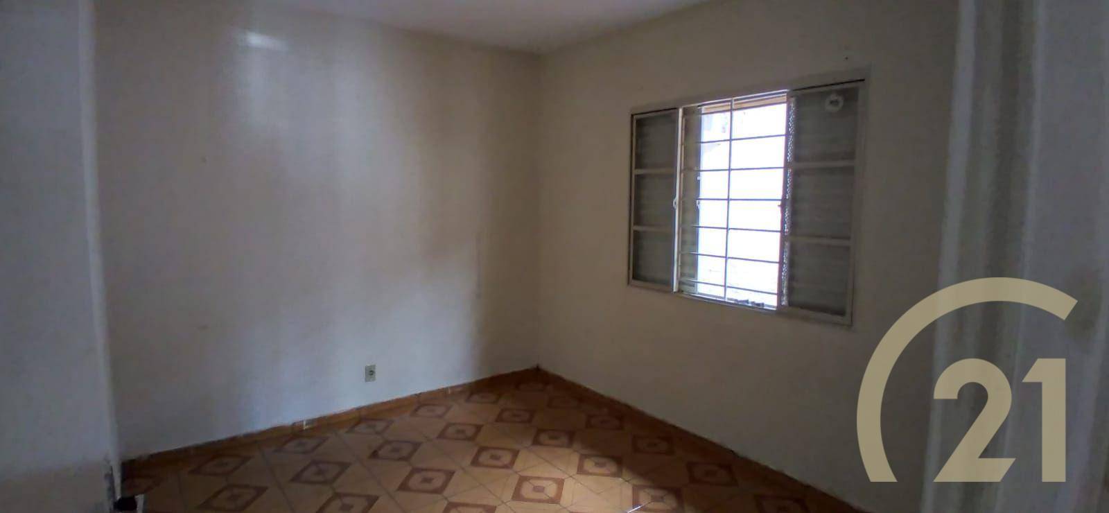 Casa à venda com 4 quartos, 240m² - Foto 13