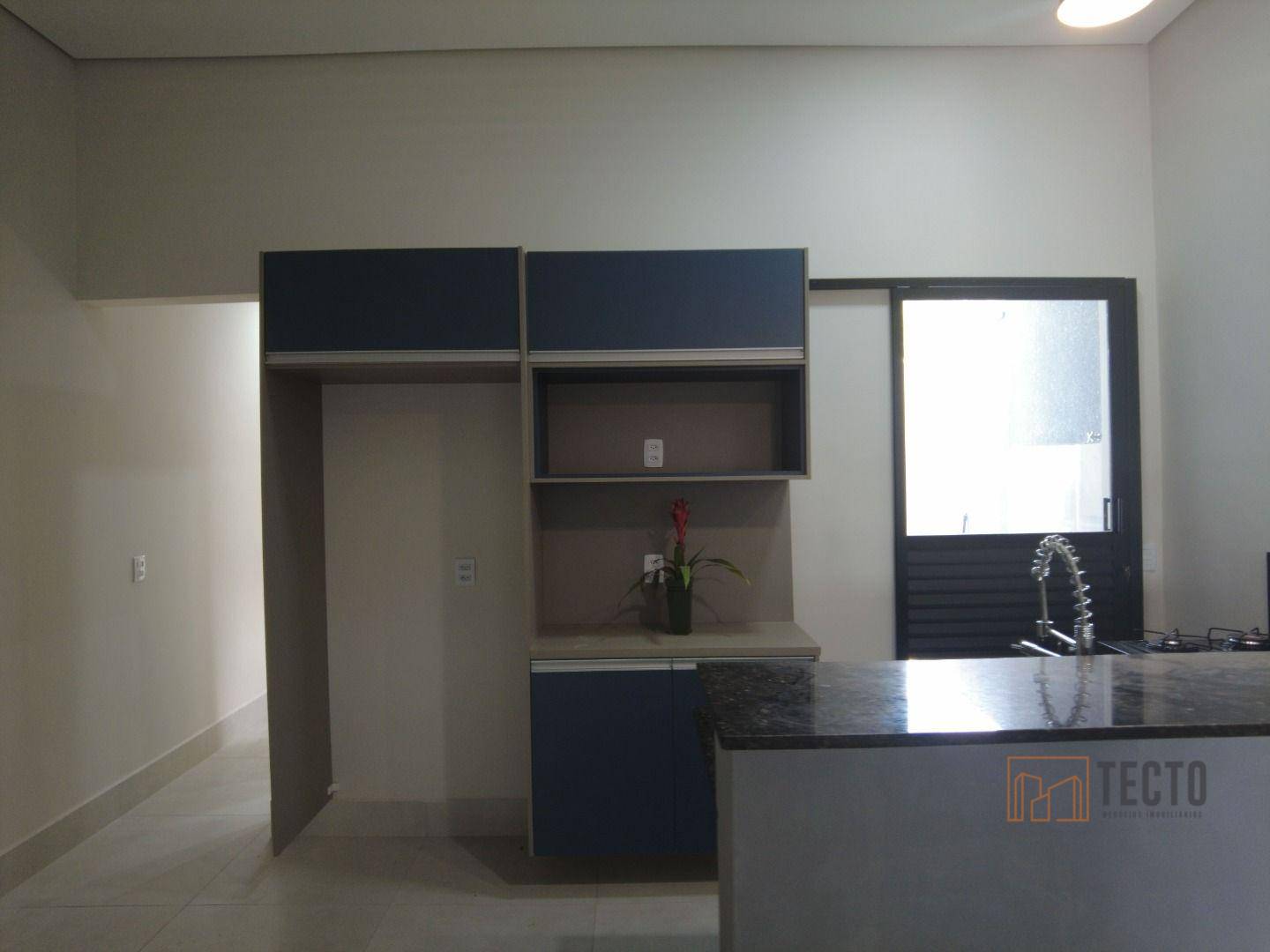 Casa à venda com 2 quartos, 88m² - Foto 5