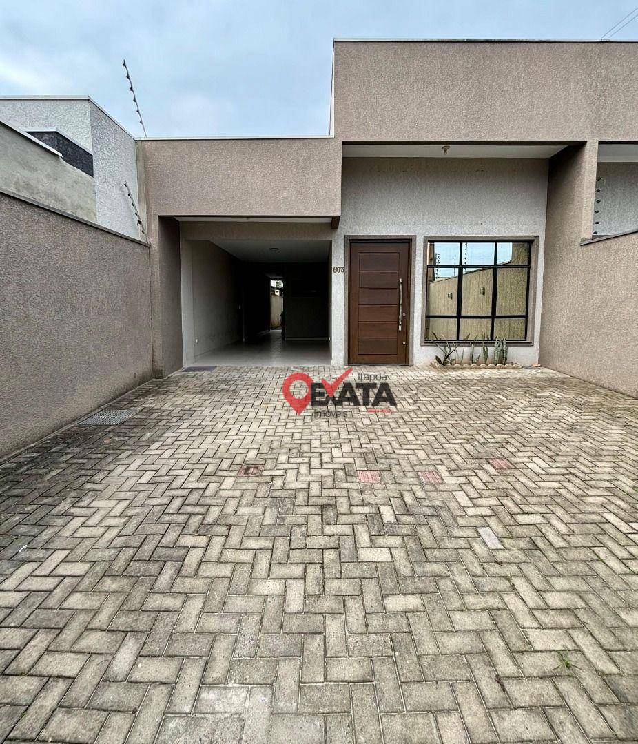 Casa à venda com 3 quartos, 99m² - Foto 1