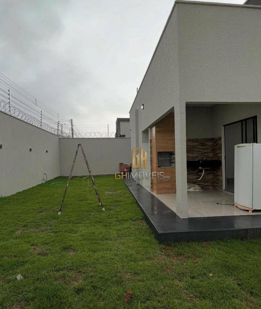 Casa à venda com 3 quartos, 98m² - Foto 4