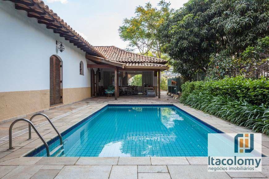 Casa de Condomínio à venda com 4 quartos, 367m² - Foto 4