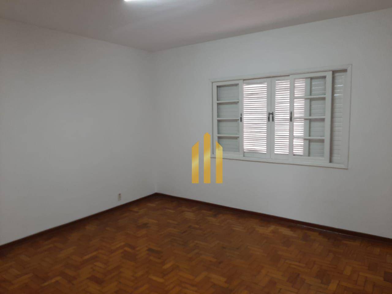 Sobrado para alugar com 6 quartos, 250m² - Foto 21