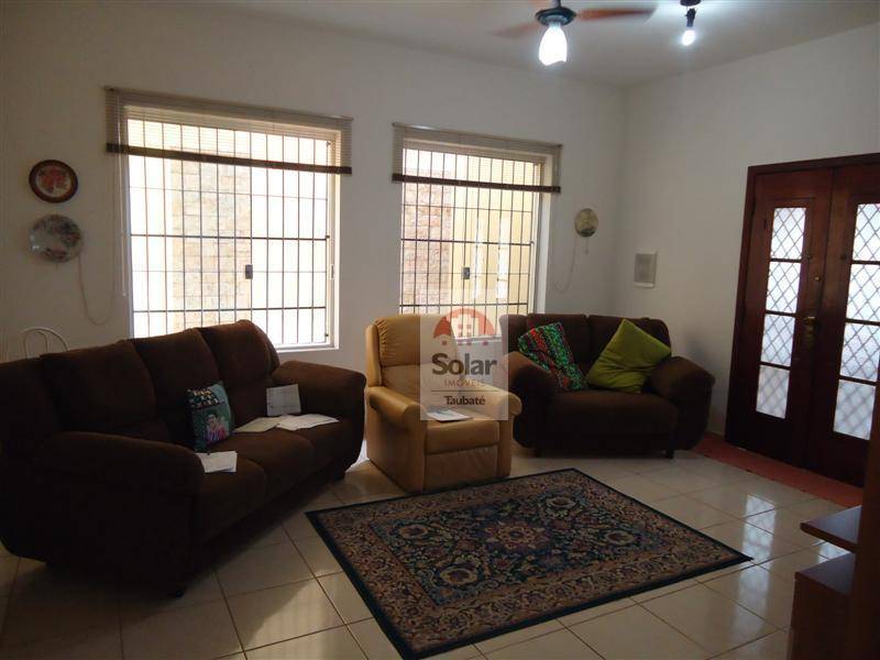 Casa, 4 quartos, 239 m² - Foto 4