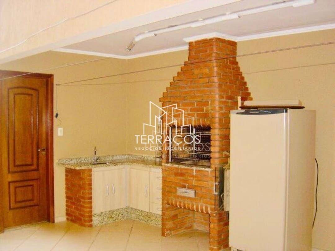 Casa à venda com 3 quartos, 200m² - Foto 8